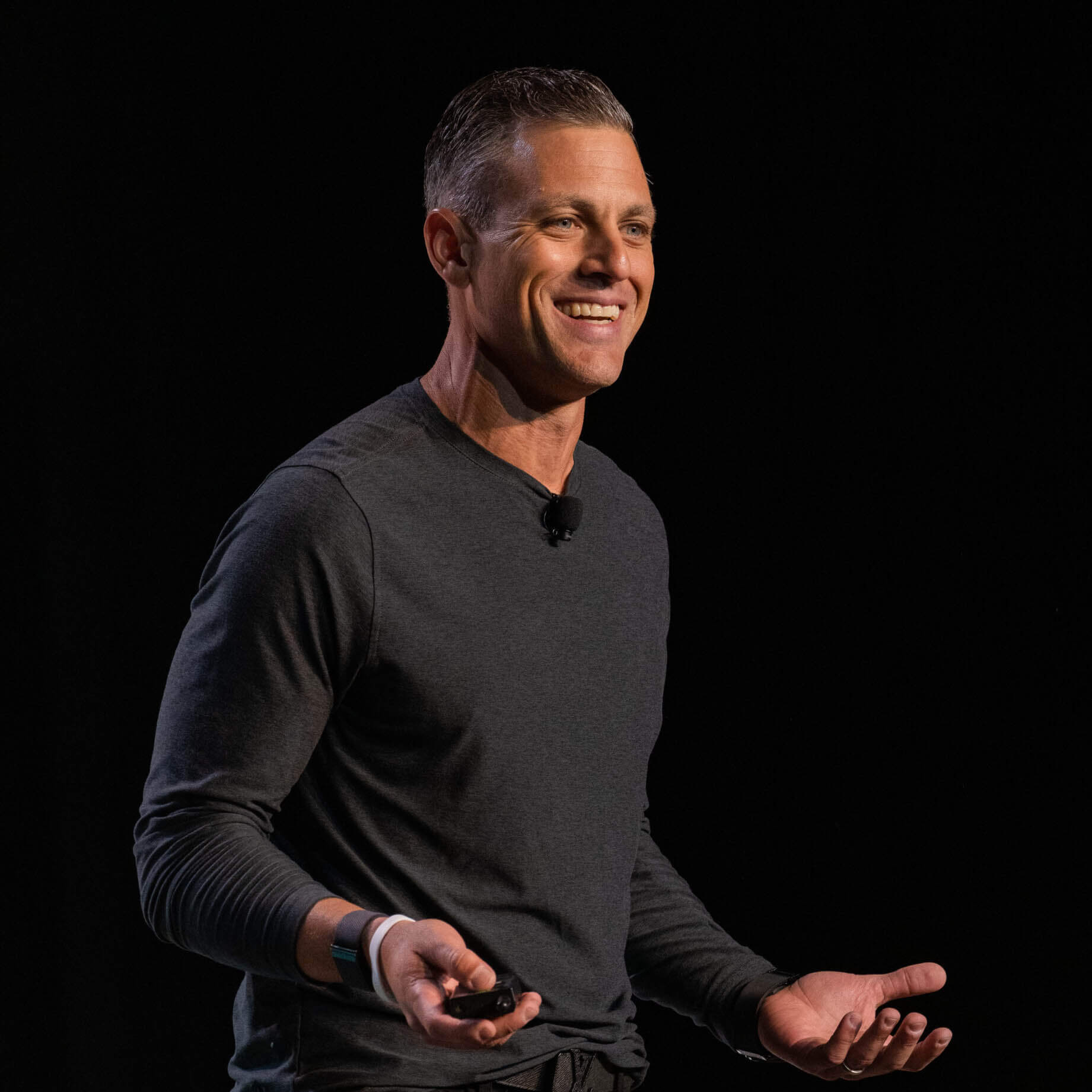 brian-gubernick-square-headshot-speaking